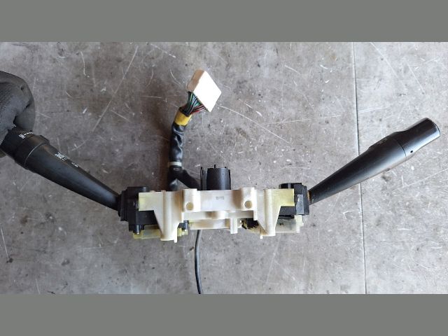 bontott SSANGYONG REXTON Komplett Kormánykapcsoló (Bajuszkapcsoló)