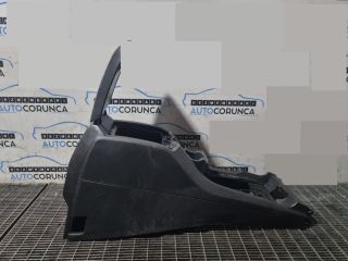 bontott SSANGYONG REXTON Könyöklő