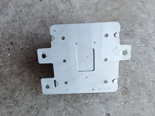 bontott SSANGYONG REXTON Központizár Elektronika