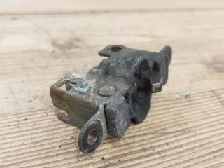 bontott SSANGYONG REXTON Motorháztető Zárszerkezet