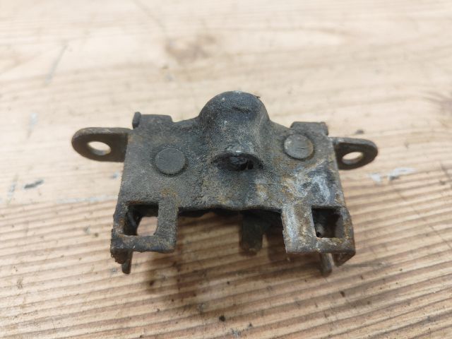 bontott SSANGYONG REXTON Motorháztető Zárszerkezet