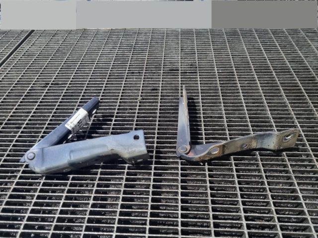 bontott SSANGYONG REXTON Motorháztető Zsanér Pár