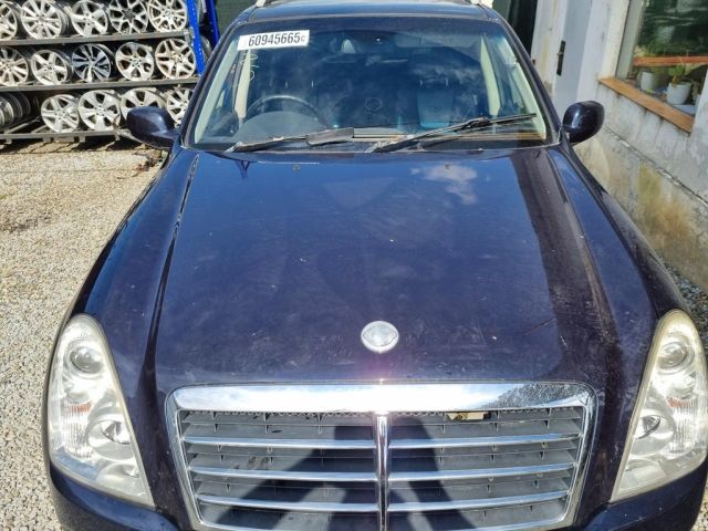 bontott SSANGYONG REXTON Motorháztető