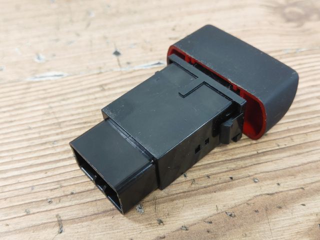 bontott SSANGYONG REXTON Vészvillogó Kapcsoló