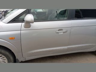 bontott SSANGYONG RODIUS Bal első Ajtó (Részeivel)