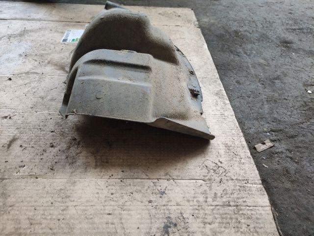 bontott SSANGYONG RODIUS Bal hátsó Hátsó Dobbetét (Kerékjárati, Műanyag)