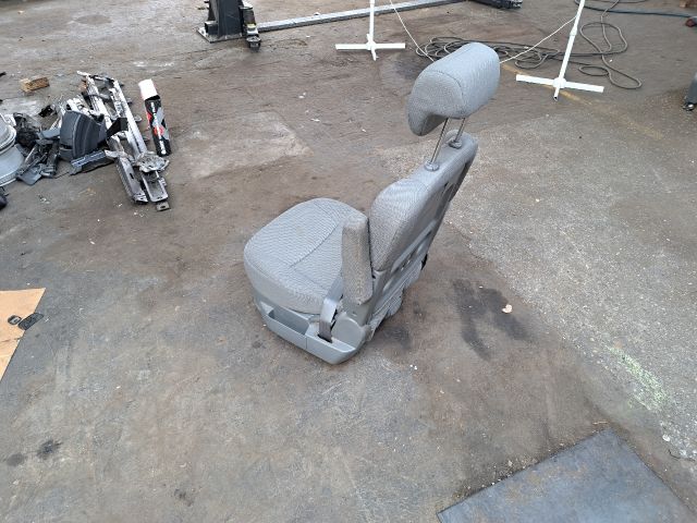 bontott SSANGYONG RODIUS Bal hátsó Ülés