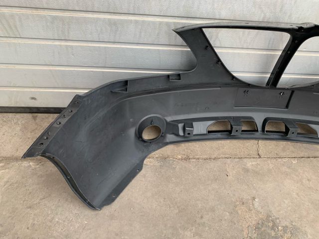 bontott SSANGYONG RODIUS Első Lökhárító (Üresen)