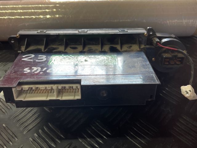 bontott SSANGYONG RODIUS Fűtéskapcsoló