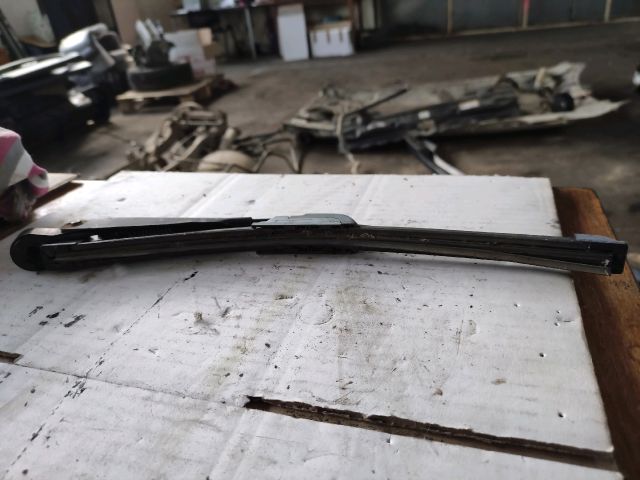 bontott SSANGYONG RODIUS Hátsó Ablaktörlő Kar