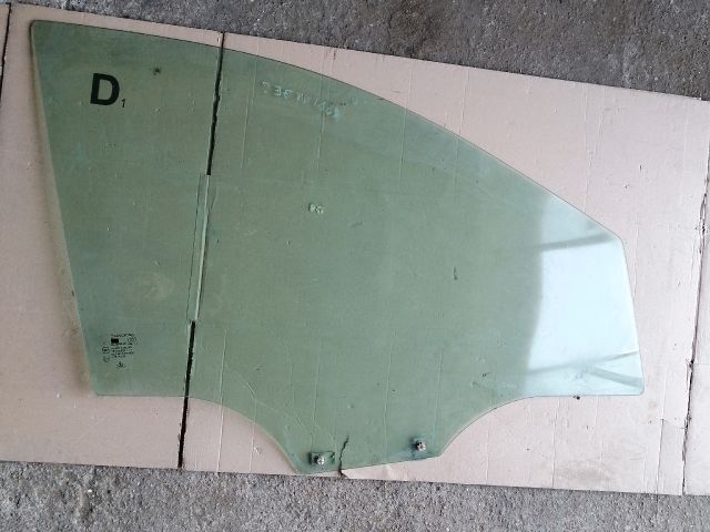 bontott SSANGYONG RODIUS Jobb első Ablak