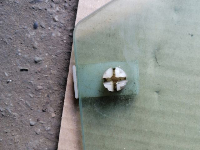 bontott SSANGYONG RODIUS Jobb első Ablak