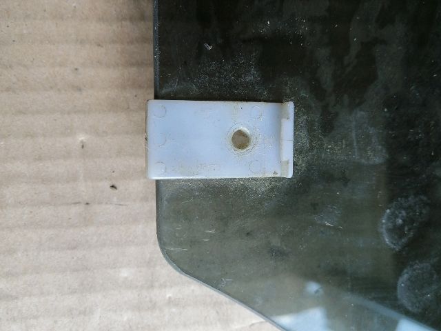 bontott SSANGYONG RODIUS Jobb hátsó Ablak