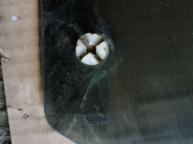 bontott SSANGYONG RODIUS Jobb hátsó Ablak