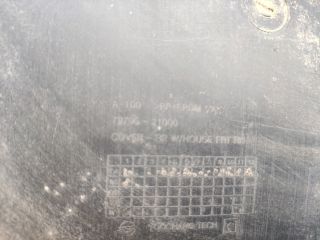 bontott SSANGYONG RODIUS Jobb hátsó Első Dobbetét (Kerékjárati, Műanyag)