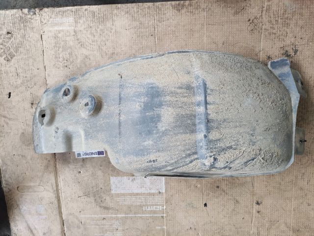 bontott SSANGYONG RODIUS Jobb hátsó Első Dobbetét (Kerékjárati, Műanyag)