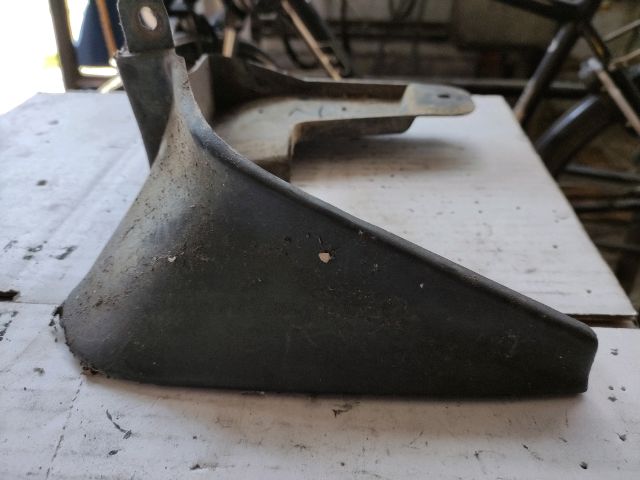 bontott SSANGYONG RODIUS Jobb hátsó Lökhárító