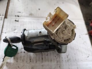 bontott SSANGYONG RODIUS Kormányzár (Elektromos)