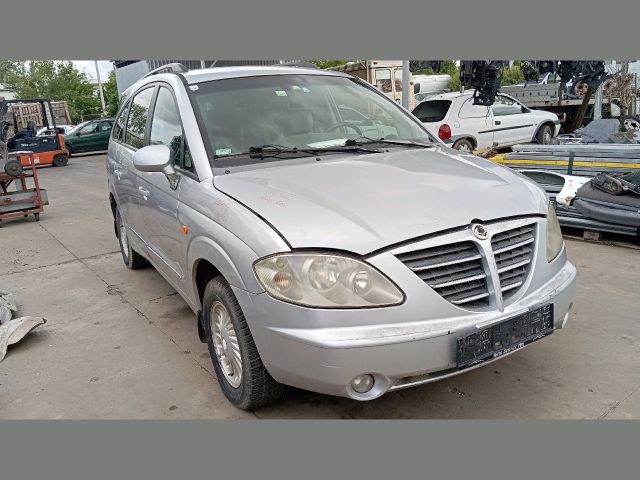 bontott SSANGYONG RODIUS Motorháztető