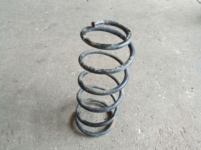 bontott SSANGYONG TIVOLI Hátsó Rugó