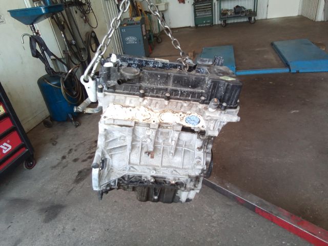 bontott SSANGYONG TIVOLI Motor (Fűzött blokk hengerfejjel)