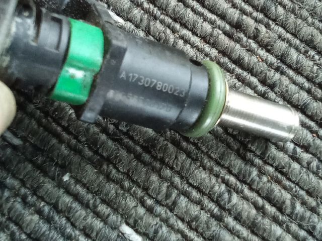 bontott SSANGYONG TIVOLI Porlasztó (1 db)