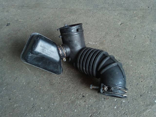 bontott SSANGYONG TIVOLI Szívó Cső