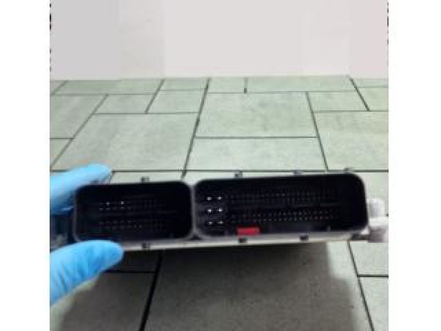 bontott SSANGYONG TIVOLI Motorvezérlő