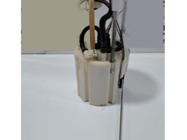 bontott SSANGYONG TIVOLI Üzemanyag Szivattyú