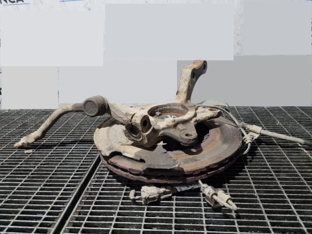 bontott SSANGYONG TIVOLI Bal első Csonkállvány