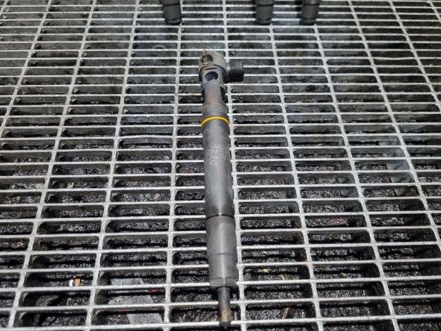 bontott SSANGYONG TIVOLI Porlasztó (1 db)