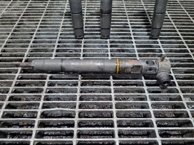 bontott SSANGYONG TIVOLI Porlasztó (1 db)