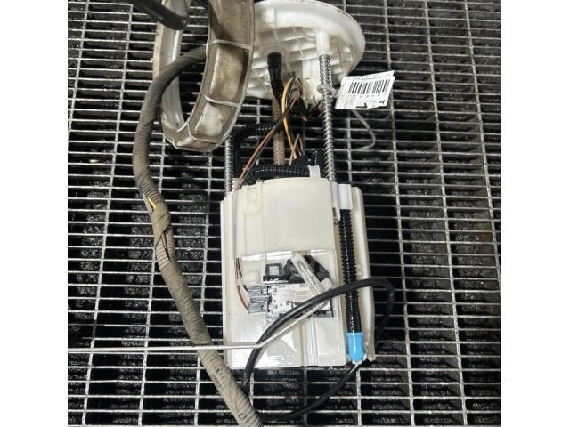 bontott SSANGYONG TIVOLI Üzemanyag Szivattyú