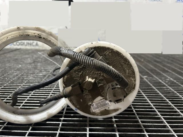 bontott SSANGYONG TIVOLI Üzemanyag Szivattyú