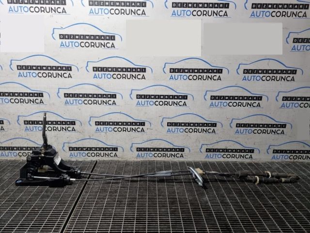 bontott SSANGYONG TIVOLI Váltó Kulissza