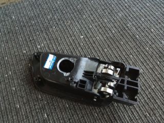 bontott SSANGYONG TIVOLI Bal első Belső Kilincs