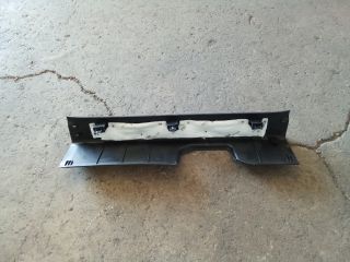 bontott SSANGYONG TIVOLI Bal első Belső Küszöb Burkolat