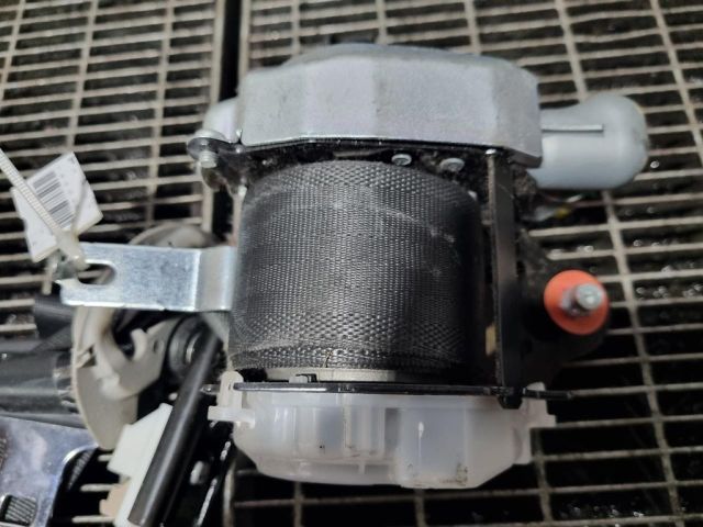 bontott SSANGYONG TIVOLI Bal első Biztonsági Öv