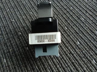 bontott SSANGYONG TIVOLI Bal hátsó Ablakemelő Kapcsoló