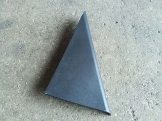 bontott SSANGYONG TIVOLI Bal hátsó Ajtó Díszléc