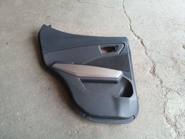 bontott SSANGYONG TIVOLI Bal hátsó Ajtó Kárpit