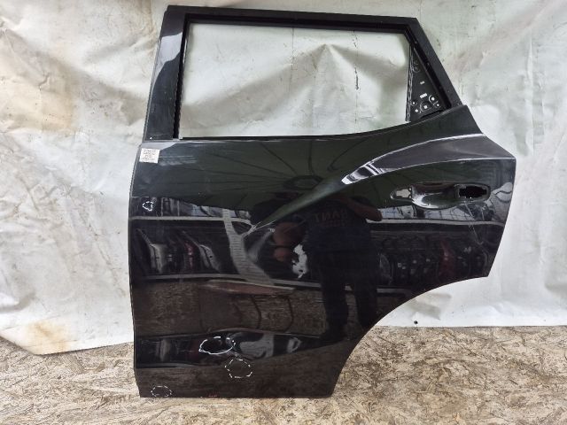 bontott SSANGYONG TIVOLI Bal hátsó Ajtó (Üres lemez)