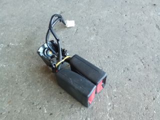 bontott SSANGYONG TIVOLI Bal hátsó Biztonsági Öv Csat