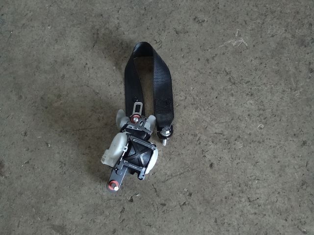 bontott SSANGYONG TIVOLI Bal hátsó Biztonsági Öv