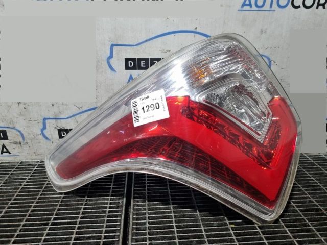 bontott SSANGYONG TIVOLI Bal Hátsó Lámpa