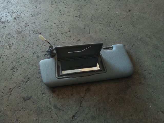 bontott SSANGYONG TIVOLI Bal Napellenző