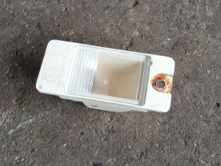 bontott SSANGYONG TIVOLI Bal Rendszámtábla Világítás