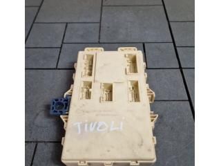 bontott SSANGYONG TIVOLI Biztosítéktábla Utastér