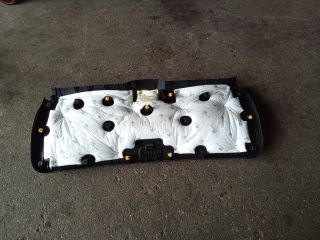 bontott SSANGYONG TIVOLI Csomagtérajtó Burkolat Alsó