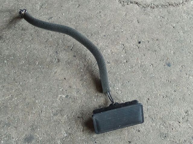 bontott SSANGYONG TIVOLI Csomagtérajtó Kapcsoló